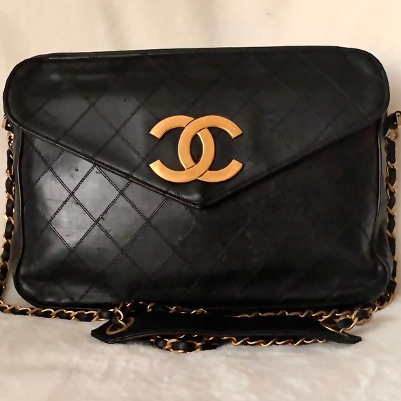 CHANEL Quilted Calfskin Jumbo Camera Case Flap Bag - Picture 2 of 15
